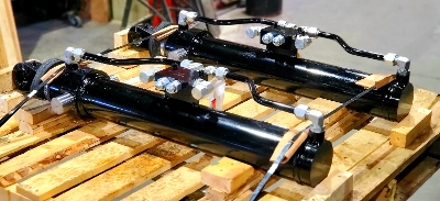 Hydro-electric application cylinder