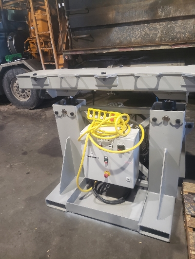 Counterweight hydraulic power unit