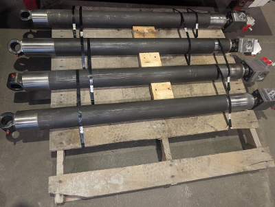 Outriggers for drill rig