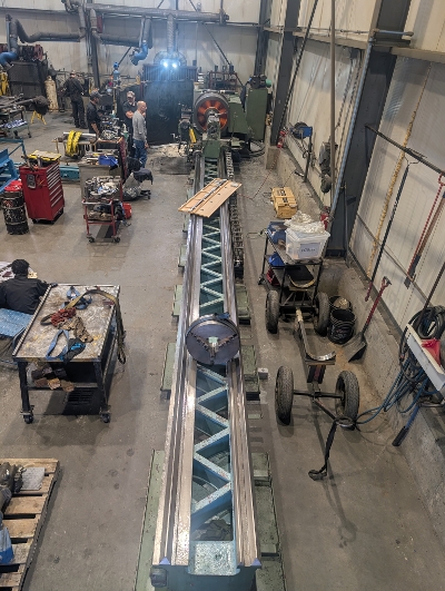 Tour POREBA 35 pi de long